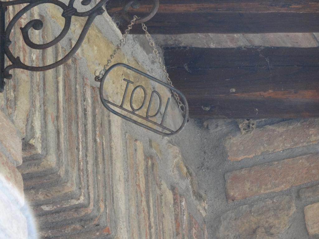 Casale Poggio Colpiccione Apartamento Passignano sul Trasimeno Exterior foto