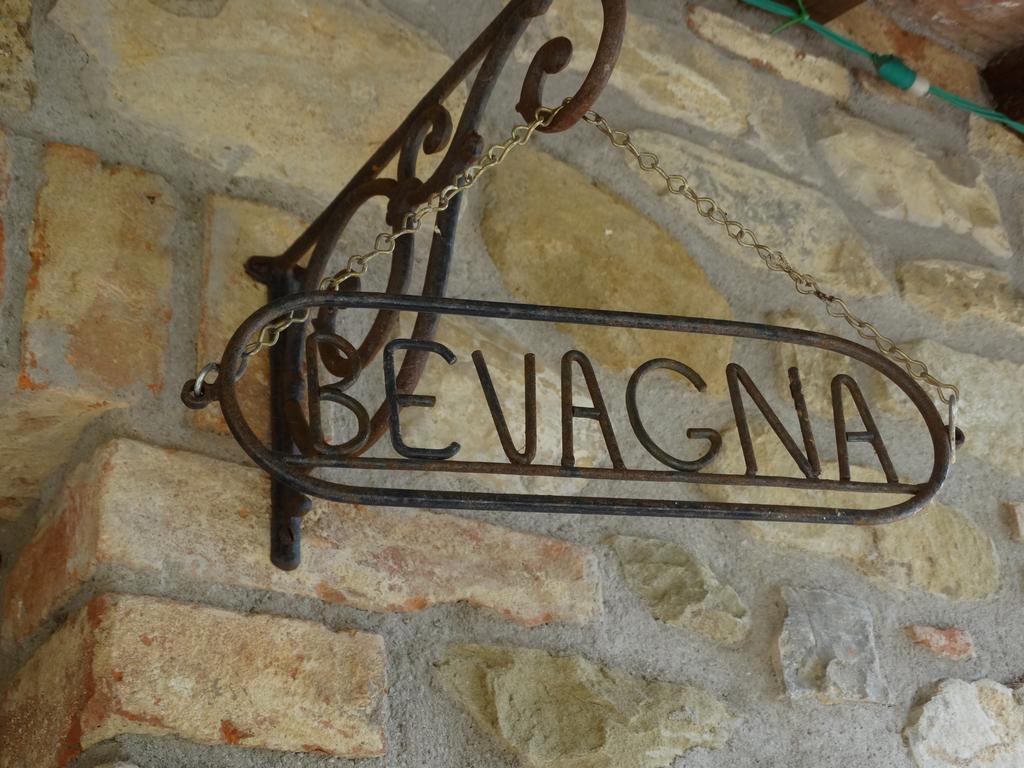 Casale Poggio Colpiccione Apartamento Passignano sul Trasimeno Exterior foto