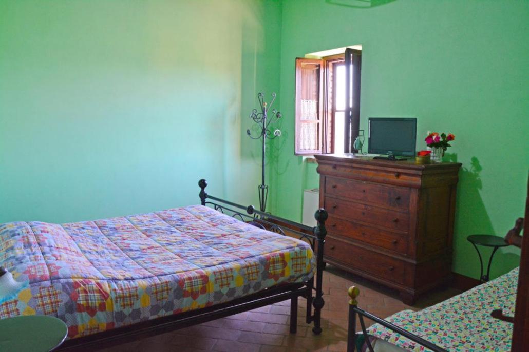 Casale Poggio Colpiccione Apartamento Passignano sul Trasimeno Exterior foto