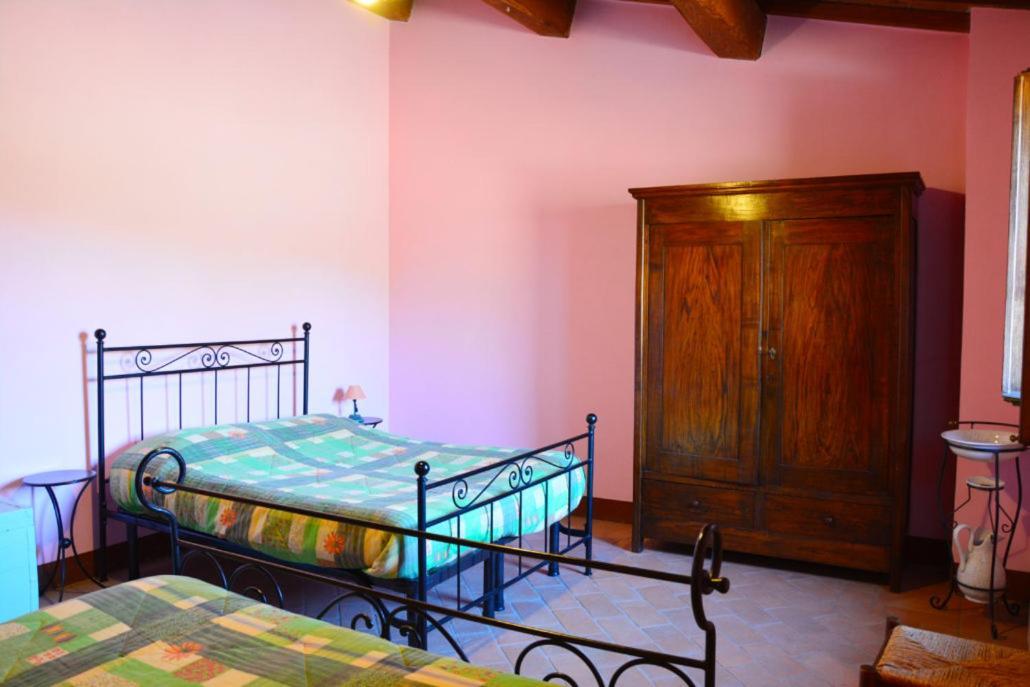 Casale Poggio Colpiccione Apartamento Passignano sul Trasimeno Exterior foto